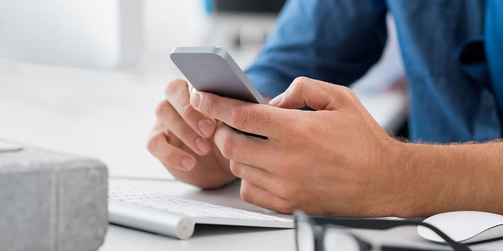 Comment contacter par téléphone le service succession de La Banque Postale ?