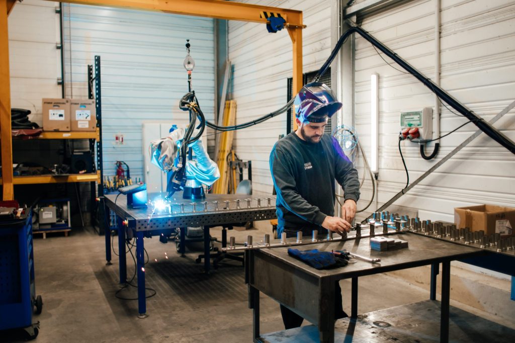 Comment la CARSAT à Saint-Nazaire accompagne les entreprises pour la prévention des risques professionnels