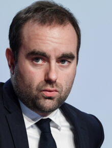 découvrez qui est l'épouse de sébastien lecornu, homme politique français, et apprenez-en plus sur sa vie personnelle et familiale.