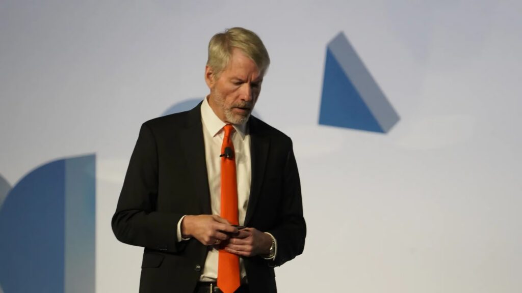 Capital B bourse : lire le cours, le consensus et la stratégie Bitcoin du titre ALCPB
